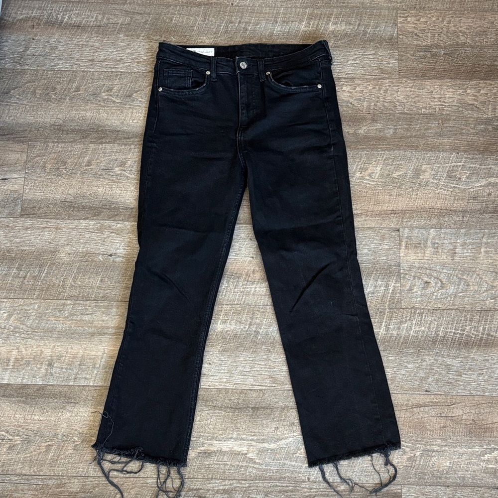 Zara Black Cropped Jeans